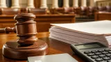 Appeals court invalidates Fed’s debit swipe‑fee rule, orders regulator to rewrite cap